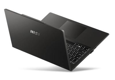 MSI VenturePro 15-449XES C7-240H 32GB 1TB 5060 DOS